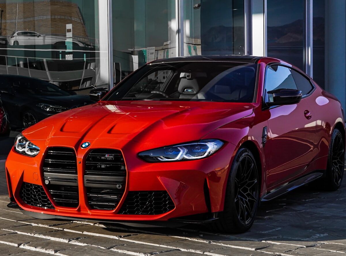 BMW 320i M Sport — Garaj Çıkışı, Bakımlı - 2